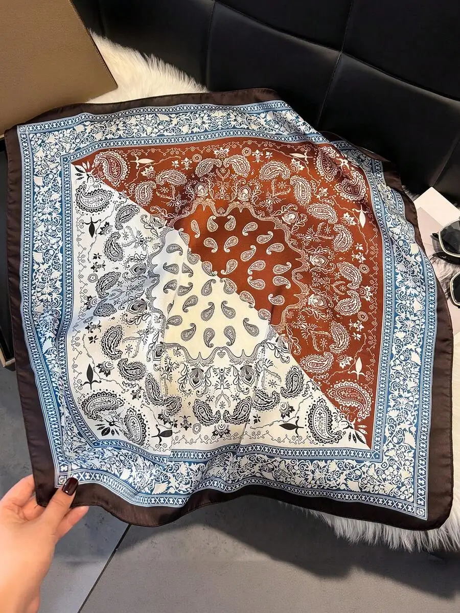 1pc Faux Silk Paisley Floral Print 27.6 Inch Square Scarf, Women's New Bandana, Versatile Neck Tie, Headband, Fashion Accessory
1pc Faux Silk Paisley Floral Print 27.6 Inch Square Scarf, Women's New Bandana, Versatile Neck Tie, Headband, Fashion Accessory