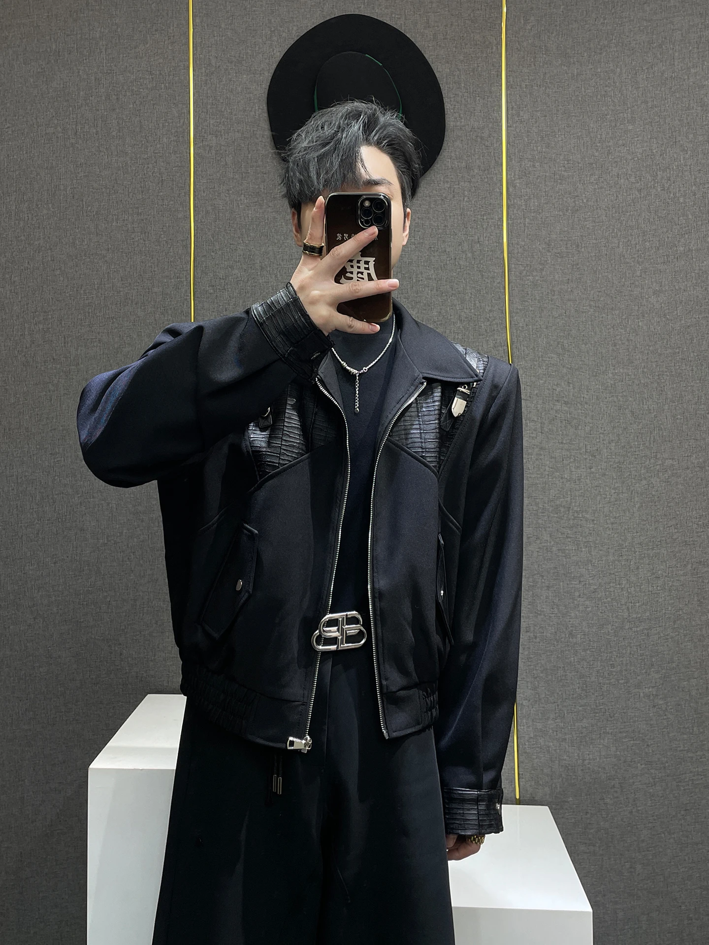 Loose Fit Zipper ort Jaet for Men Bla Turn-down Collar Casual Sle Teenagers Faion Polyester Fiber Winter Coat
Loose Fit Zipper ort Jaet for Men Bla Turn-down Collar Casual Sle Teenagers Faion Polyester Fiber Winter Coat