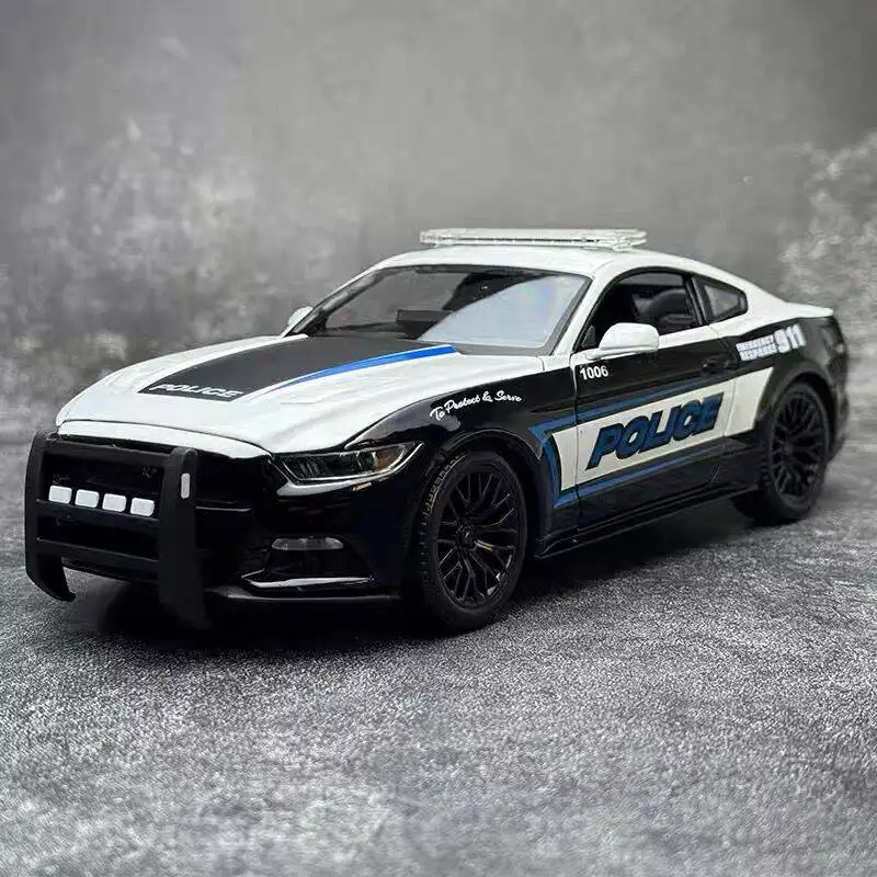 Maisto 1:18 2015, Ford Mustang GT, полицейский спортивный автомобиль из сплава, модель литья под давлением, металлический гоночный автомобиль, модель автомобиля, имитация детской игрушки в подарок
Maisto 1:18 2015, Ford Mustang GT, полицейский спортивный автомобиль из сплава, модель литья под давлением, металлический гоночный автомобиль, модель автомобиля, имитация детской игрушки в подарок