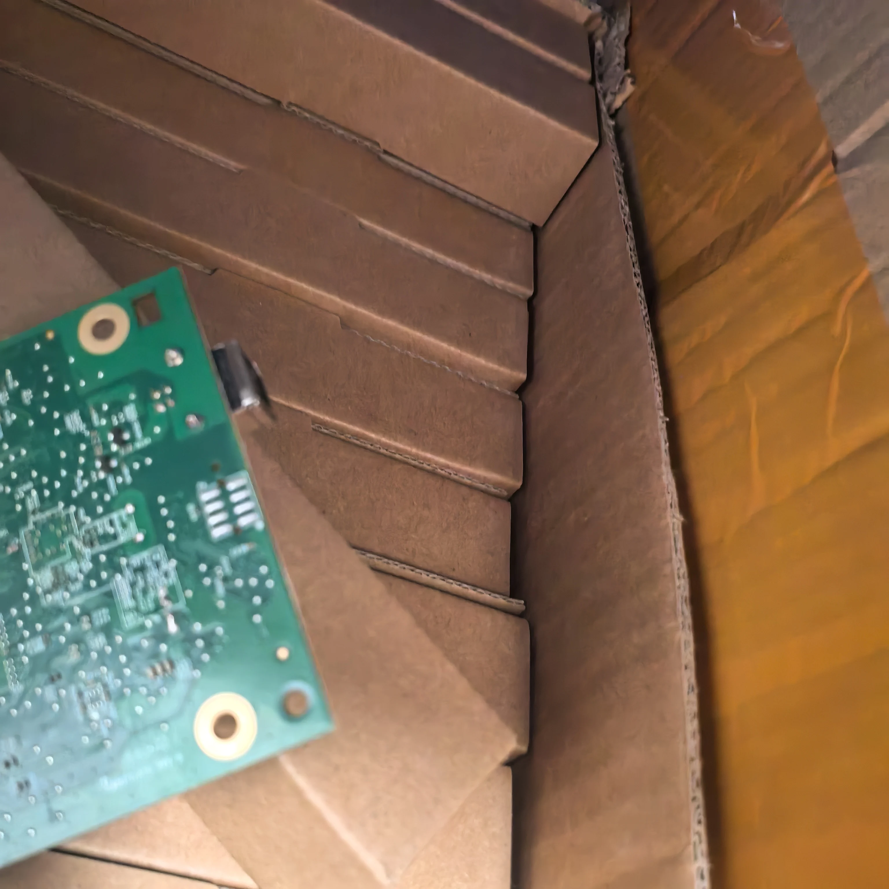 Новая оригинальная материнская плата форматирования CZ172-60001 для HP Laser Pro MFP M125A M125 125A 125, материнская плата, основная плата
Новая оригинальная материнская плата форматирования CZ172-60001 для HP Laser Pro MFP M125A M125 125A 125, материнская плата, основная плата