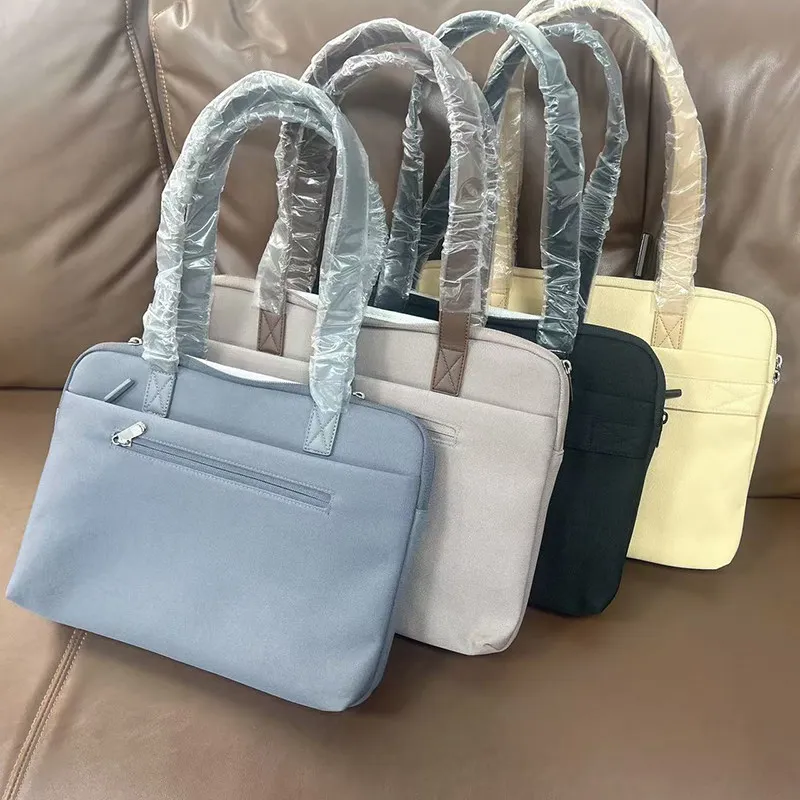 Women Luxury Laptop Tote Bag Anti-Shock Laptop Shoulder Bag 13.3/14/15/15.6/16 Inch Korean Style Slim Laptop Carrying Bag
Women Luxury Laptop Tote Bag Anti-Shock Laptop Shoulder Bag 13.3/14/15/15.6/16 Inch Korean Style Slim Laptop Carrying Bag
