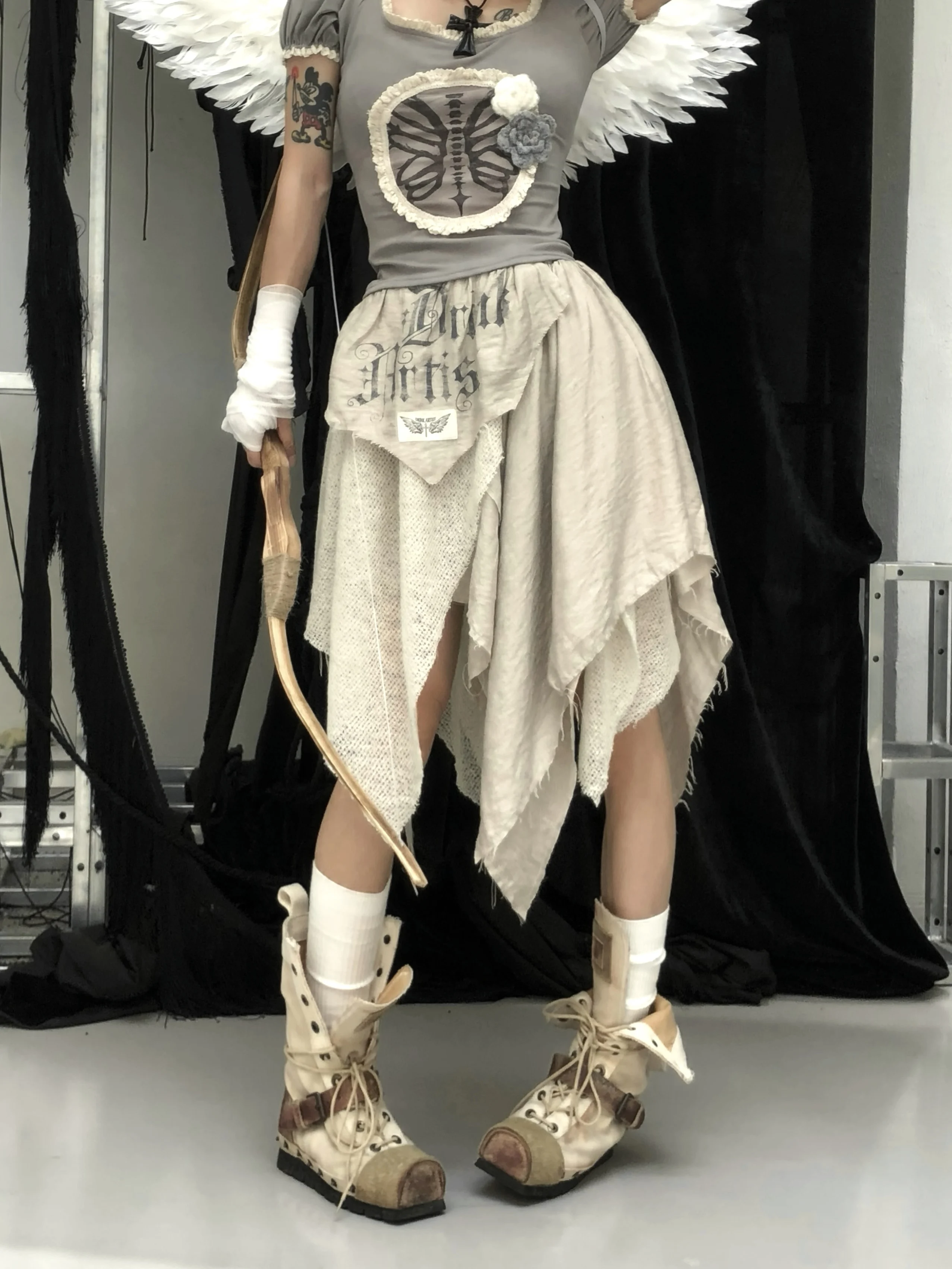 Original Design Asymmetric Vintage Raw Edge Patchwork Printing Skirt Punk Rock Old Designer Linen Mid Long Skirt
Original Design Asymmetric Vintage Raw Edge Patchwork Printing Skirt Punk Rock Old Designer Linen Mid Long Skirt