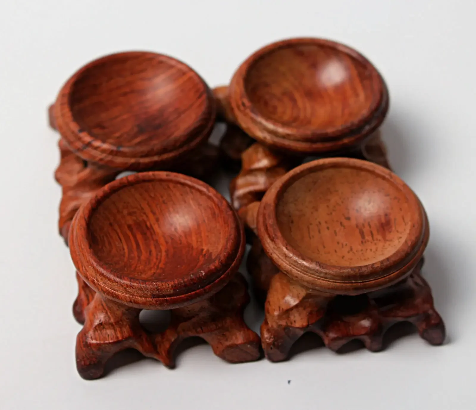 Top! 10Pcs Rosewood Crystal Ball Base pedestal holding diamete 3cm
Top! 10Pcs Rosewood Crystal Ball Base pedestal holding diamete 3cm