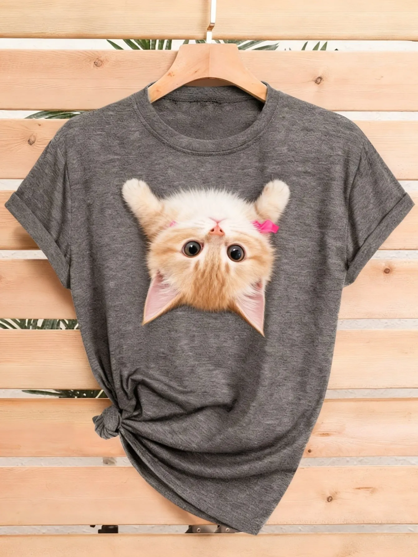 Plus size women's short sleeve T-shirt Cute Cat Face With Pink Bow Spring and Summer Must-Haves summer outfits women's clothing
Plus size women's short sleeve T-shirt Cute Cat Face With Pink Bow Spring and Summer Must-Haves summer outfits women's clothing