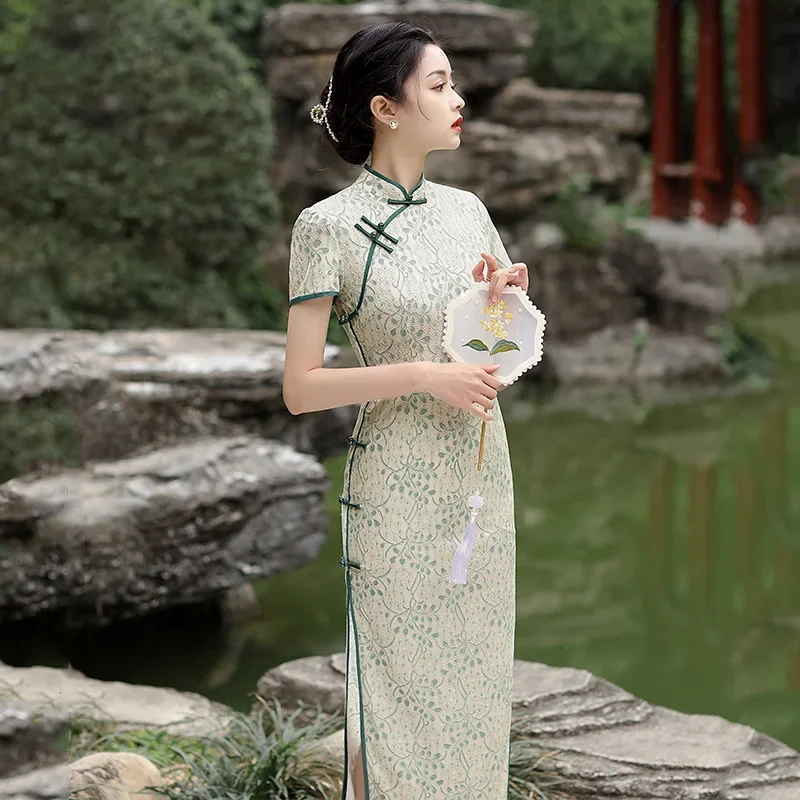 Yourqipao летнее зеленое кружевное повседневное улучшенное Cheongsam винтажное модное платье Qipao для фотографии в традиционном китайском стиле для женщин
Yourqipao летнее зеленое кружевное повседневное улучшенное Cheongsam винтажное модное платье Qipao для фотографии в традиционном китайском стиле для женщин