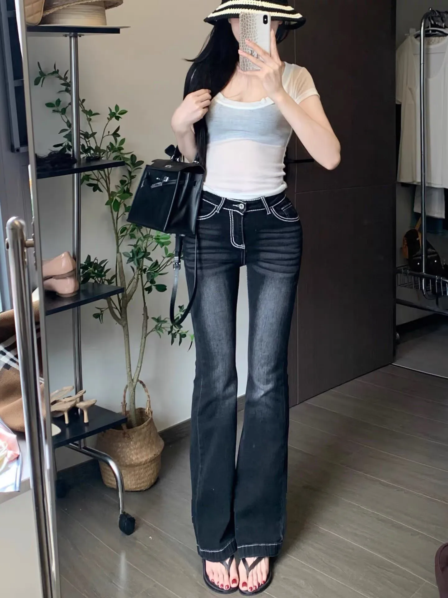 Low Waist Flared Jeans Slimming Sexy Girl Style Cotton Stretch Denim Summer Fashion Ladies High Waist Slim Fit Bootcut Jeans
Low Waist Flared Jeans Slimming Sexy Girl Style Cotton Stretch Denim Summer Fashion Ladies High Waist Slim Fit Bootcut Jeans
