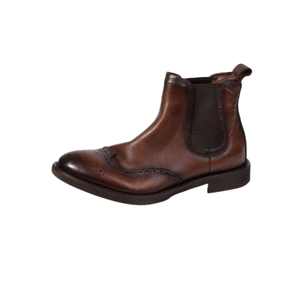 Модные мужские ботинки челси из натуральной кожи с острым воском, броги с узором без шнуровки, эластичные ботинки в стиле вестерн ручной работы
Модные мужские ботинки челси из натуральной кожи с острым воском, броги с узором без шнуровки, эластичные ботинки в стиле вестерн ручной работы