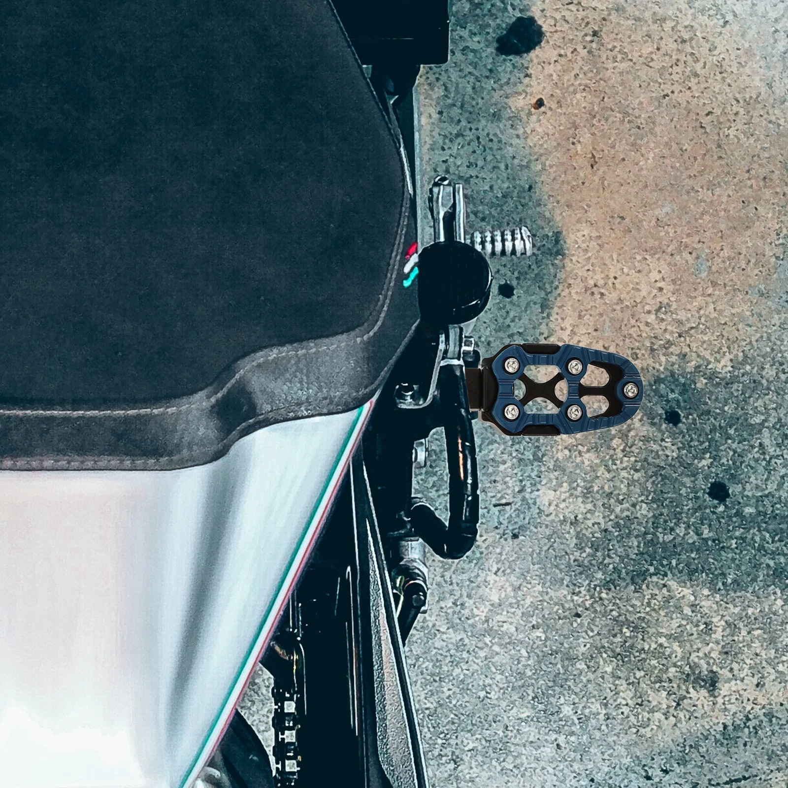 2 PCS Mini Bike Aluminum Alloy Foot Pedals Accessories Dirt Pegs Folding Front Blue
2 PCS Mini Bike Aluminum Alloy Foot Pedals Accessories Dirt Pegs Folding Front Blue