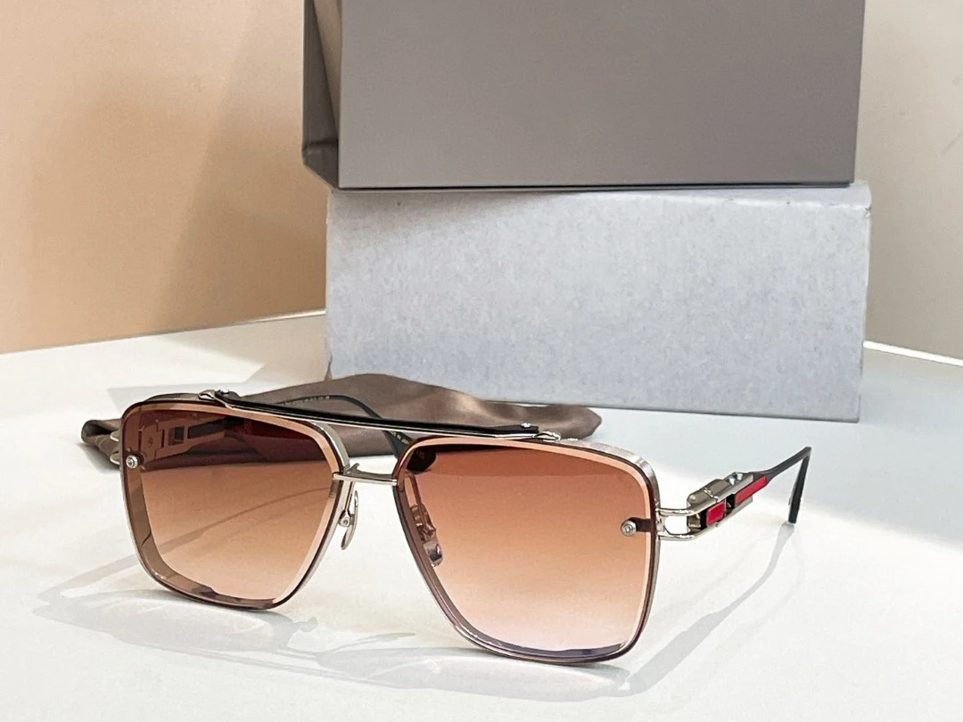 Top High Quality Sunglasses for Men Titanium ADITA TACH SIX DTS320 Style Fashion Design Sunglasses for Womens with box
Top High Quality Sunglasses for Men Titanium ADITA TACH SIX DTS320 Style Fashion Design Sunglasses for Womens with box