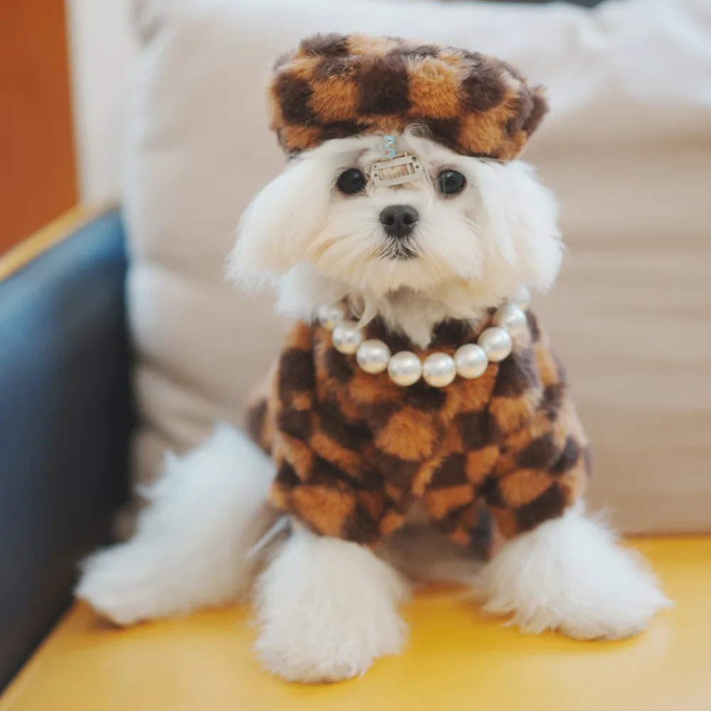 Dog Clothes Autumn and Winter Dog Clothes Maltese Fur Jacket Pet Coat Hat Cloak Outfit
Dog Clothes Autumn and Winter Dog Clothes Maltese Fur Jacket Pet Coat Hat Cloak Outfit