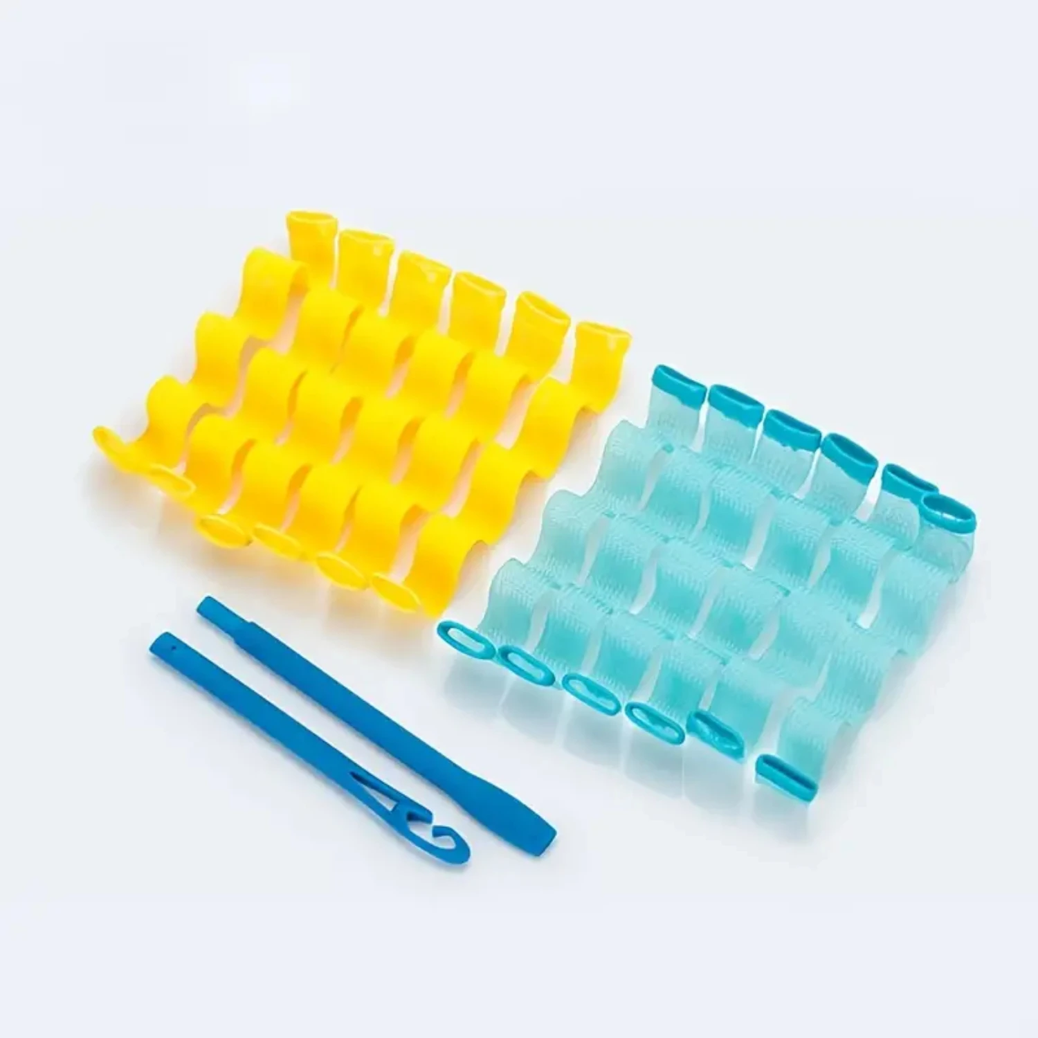 Portable DIY Magic Hair Curler Set with 12 Durable Hairstyle Roller Sticks - Beauty Makeup Curling and Styling Tools
Portable DIY Magic Hair Curler Set with 12 Durable Hairstyle Roller Sticks - Beauty Makeup Curling and Styling Tools