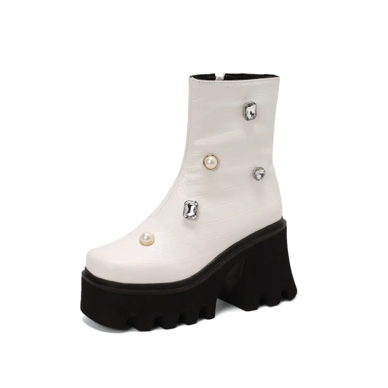 High quality autumn and winter women's shoes Thick Heel Super high heel Banquets womens shoes with design platform boots
High quality autumn and winter women's shoes Thick Heel Super high heel Banquets womens shoes with design platform boots
