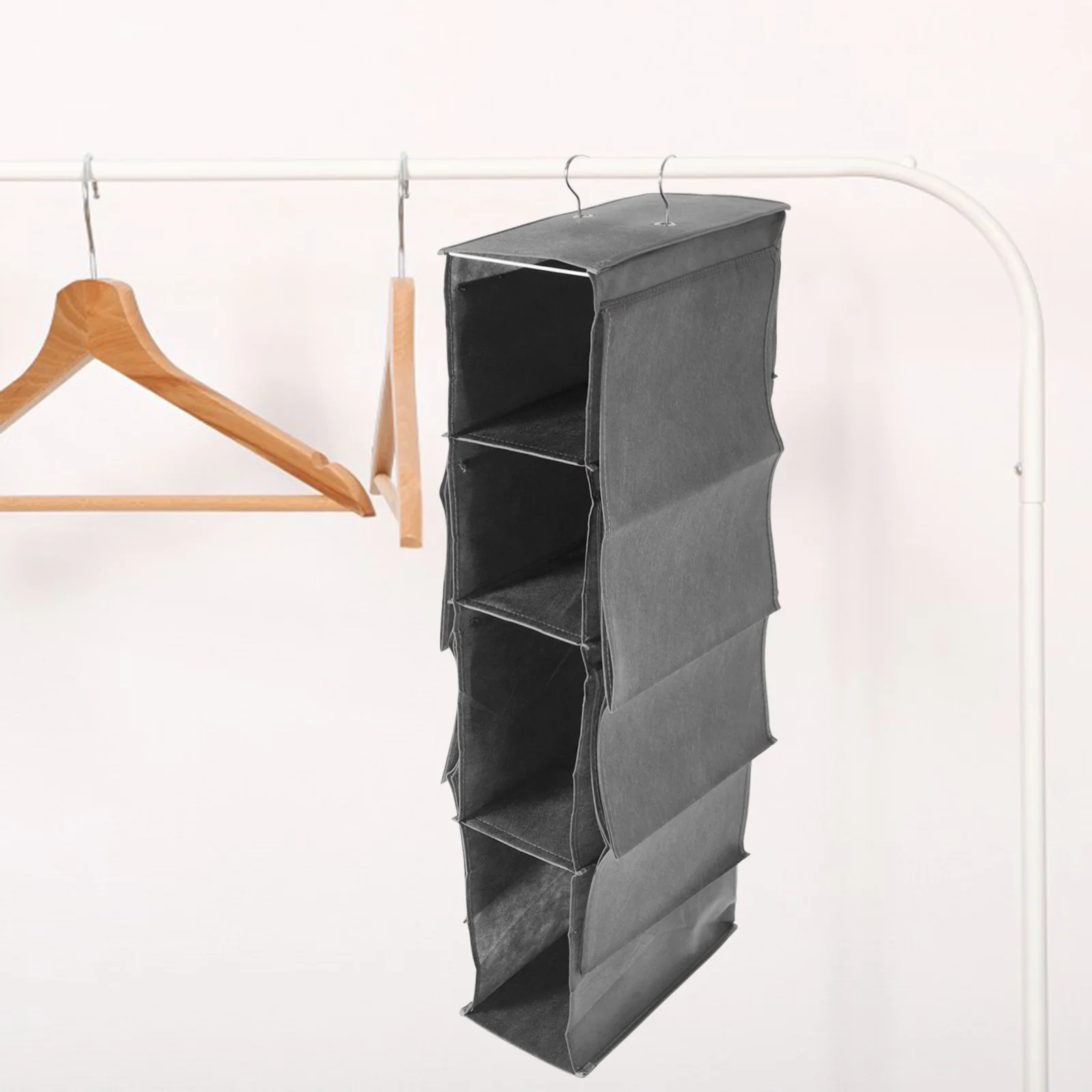 Multi-Layer Closet Organizing Bag Hanging Storage for Underwear Towels Blankets Reusable Clothes Organizer Compact Wardrobe
Multi-Layer Closet Organizing Bag Hanging Storage for Underwear Towels Blankets Reusable Clothes Organizer Compact Wardrobe