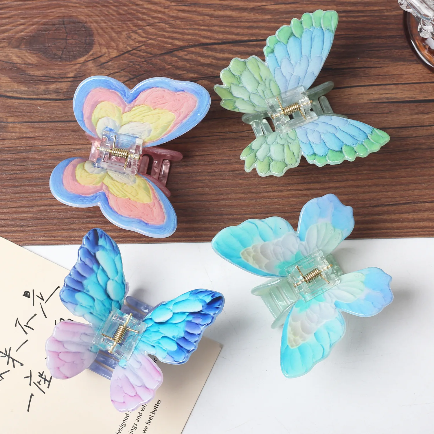 Fashion Fairy Hair Clip Faux Candy Colored Acrylic Butterfly Grab Clip Women Summer Temperament Hair Clip Coiled Hair Shark Clip
Fashion Fairy Hair Clip Faux Candy Colored Acrylic Butterfly Grab Clip Women Summer Temperament Hair Clip Coiled Hair Shark Clip