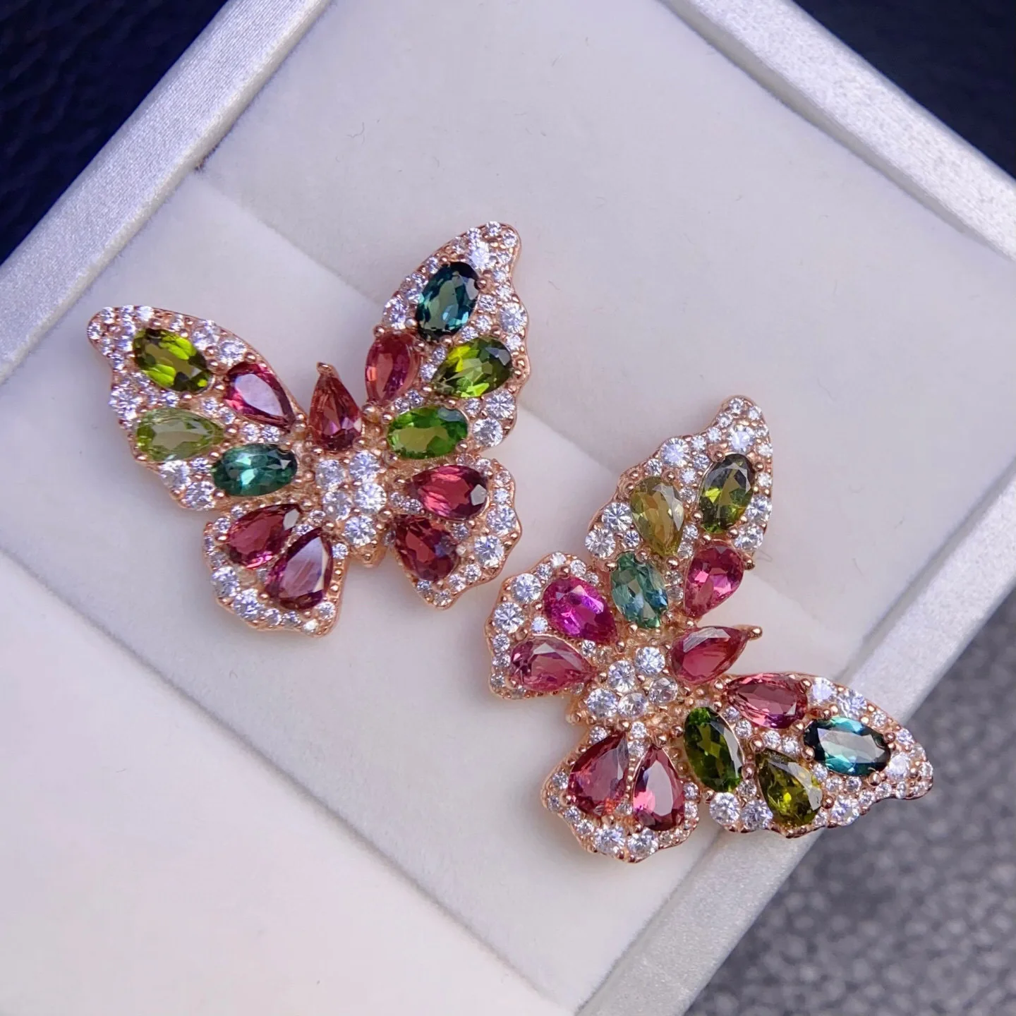 Natural Multi-color Tourmaline Butterfly Stud Earrings 925 Silver 18K Gold Plated Colorful Gemstone Earrings for Women
Natural Multi-color Tourmaline Butterfly Stud Earrings 925 Silver 18K Gold Plated Colorful Gemstone Earrings for Women
