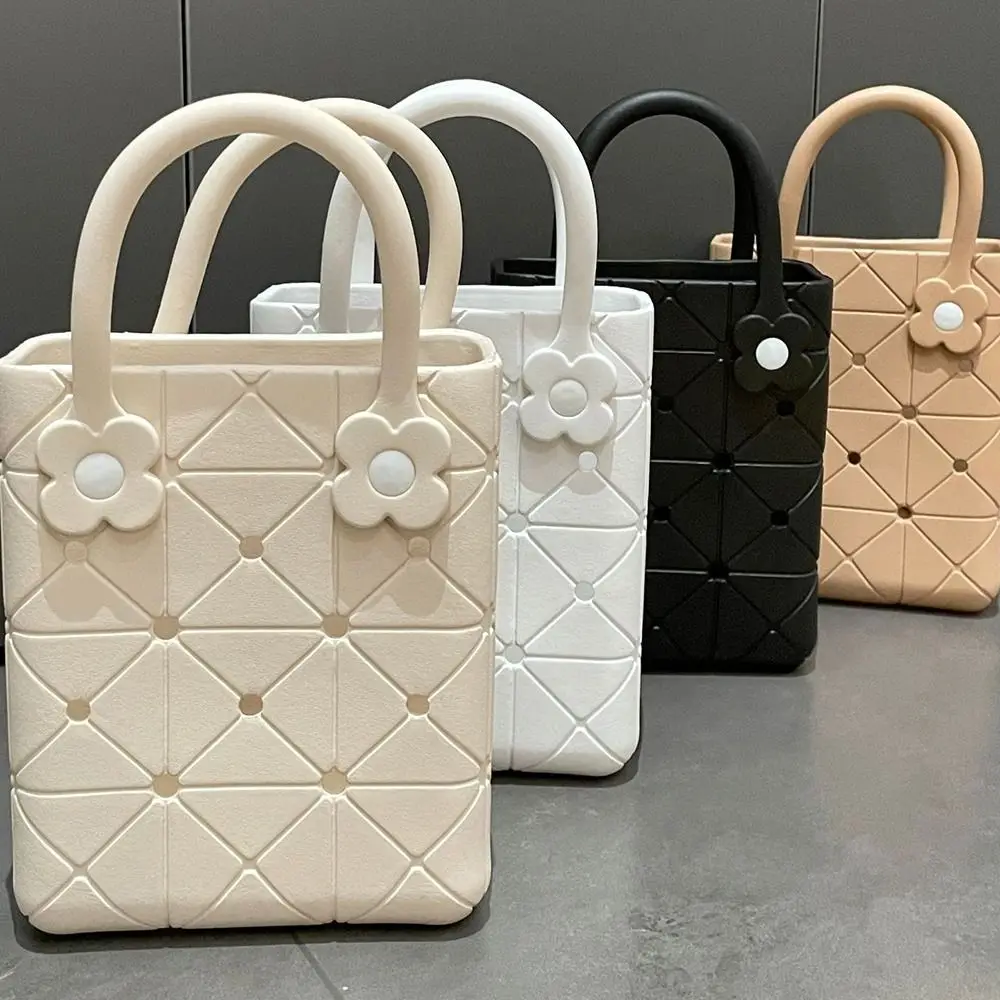 DIY Summer Beach Bag Leisure Creative Cartoon Colorful Handbags Breathable Hole Anti-slip Rubber Tote Bag Outdoor
DIY Summer Beach Bag Leisure Creative Cartoon Colorful Handbags Breathable Hole Anti-slip Rubber Tote Bag Outdoor