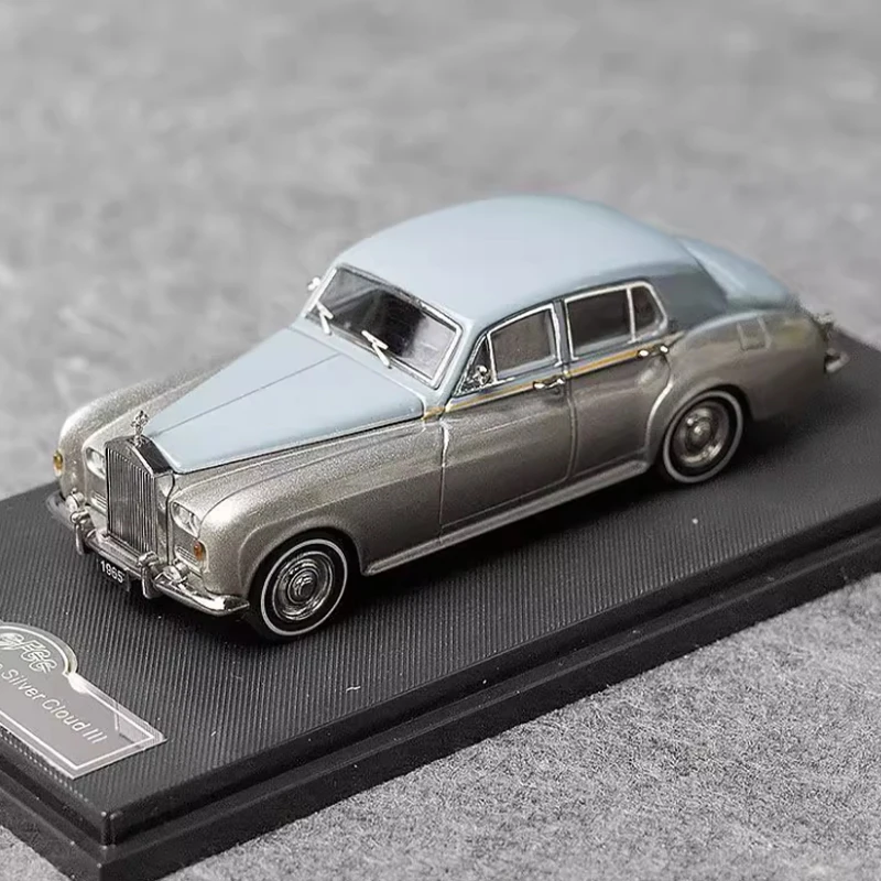 Литая под давлением оригинальная модель из сплава серебряного облака в масштабе 1:64, имитация украшения, хобби, сувениры, коллекция подарков, статический дисплей
Литая под давлением оригинальная модель из сплава серебряного облака в масштабе 1:64, имитация украшения, хобби, сувениры, коллекция подарков, статический дисплей