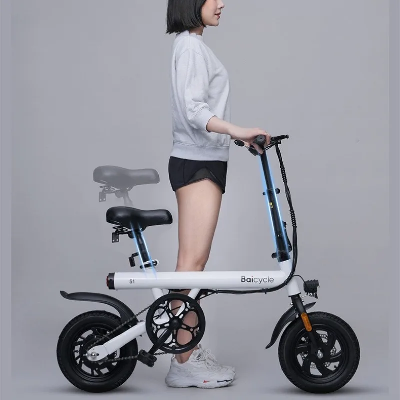 Compact Electric Scooter Comfortable Transportation Electric Scooter Battery Commercial Furniture Monopattino Elettrico ZY40DDC
Compact Electric Scooter Comfortable Transportation Electric Scooter Battery Commercial Furniture Monopattino Elettrico ZY40DDC