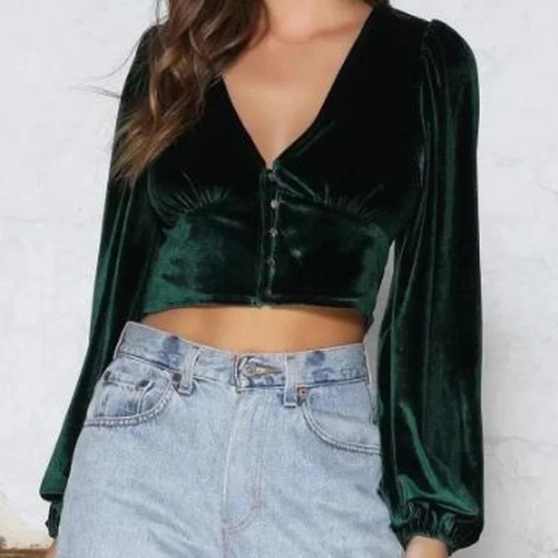 Spring and Autumn Retro Sweet Lace T-shirts Sexy Deep V-neck Tees 2023 Women Elegant Lantern Long Sleeve Tops Elegant Streetwear
Spring and Autumn Retro Sweet Lace T-shirts Sexy Deep V-neck Tees 2023 Women Elegant Lantern Long Sleeve Tops Elegant Streetwear