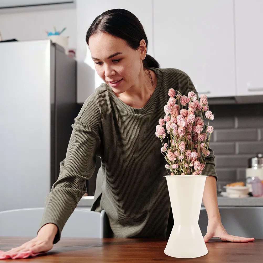 Набор из 5 легких пластиковых держателей для букетов, основа для свадебных букетов, инструмент для флористики, принадлежности для цветочных магазинов, стабильная ручка
Набор из 5 легких пластиковых держателей для букетов, основа для свадебных букетов, инструмент для флористики, принадлежности для цветочных магазинов, стабильная ручка