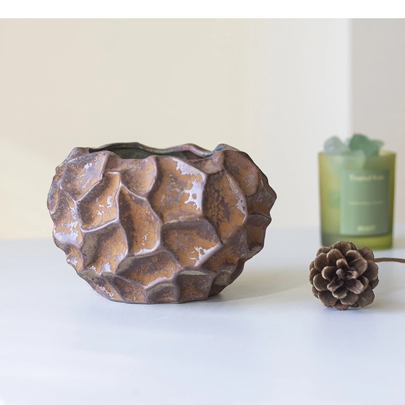 Retro Irregular Ceramic Vase Desktop Decoration Flower Ware Arrangement Gardening Home
Retro Irregular Ceramic Vase Desktop Decoration Flower Ware Arrangement Gardening Home