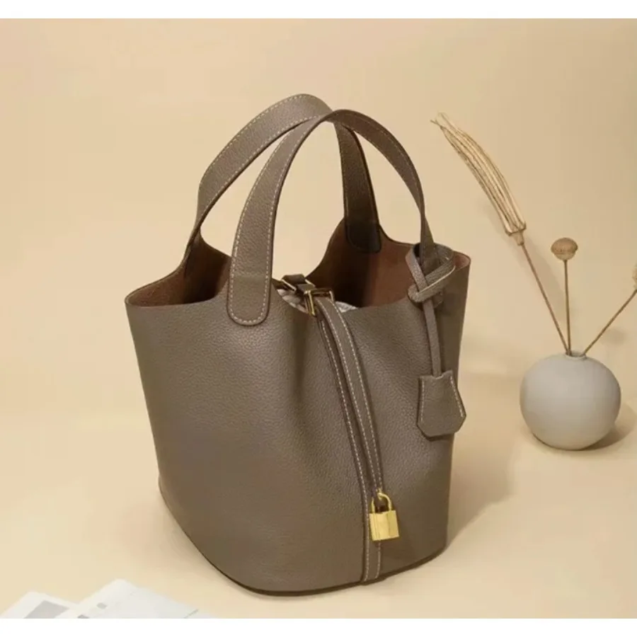 Vegetable basket women's bag bag women's bucket bag high-end exquisite versatile handbag
Vegetable basket women's bag bag women's bucket bag high-end exquisite versatile handbag