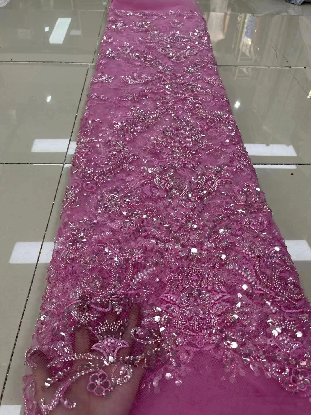 European and American heavy net yarn plant flower beads sequins, lace embroidery bead tube noble temperament clothing evening dr
European and American heavy net yarn plant flower beads sequins, lace embroidery bead tube noble temperament clothing evening dr