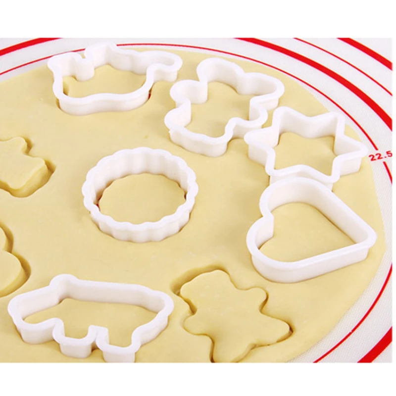 6Pcs/set Kitchen Tool Biscuit Cutters Animal Shaped Plastic Cookie Pastry Fondant Moulds Biscuit Mold For Fondant Cake Decor
6Pcs/set Kitchen Tool Biscuit Cutters Animal Shaped Plastic Cookie Pastry Fondant Moulds Biscuit Mold For Fondant Cake Decor