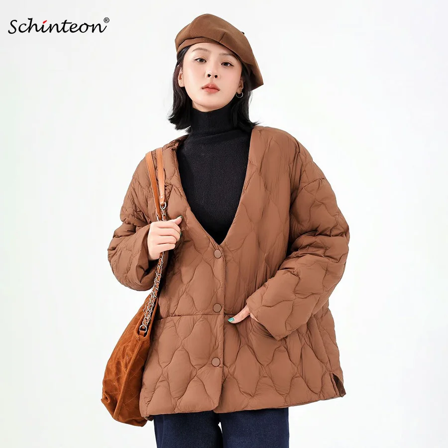 Schinteon Women's 90% Light White Duck Down Jacket V-neck Collar Autumn Winter Warm Puffer Coat Outerwear 2026 New Fashion
Schinteon Women's 90% Light White Duck Down Jacket V-neck Collar Autumn Winter Warm Puffer Coat Outerwear 2026 New Fashion