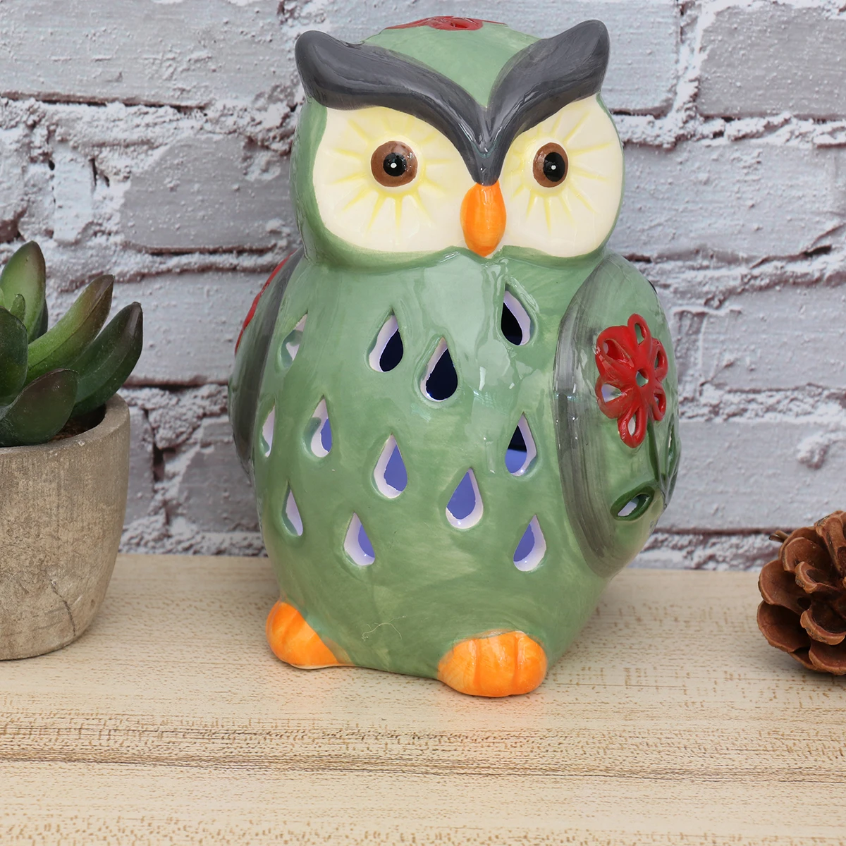 Solar Powered LED Owl Night Light Outdoor Resin Lamp Garden Decoration Automatic Lighting Solar Lights for Courtyard Lawn
Solar Powered LED Owl Night Light Outdoor Resin Lamp Garden Decoration Automatic Lighting Solar Lights for Courtyard Lawn