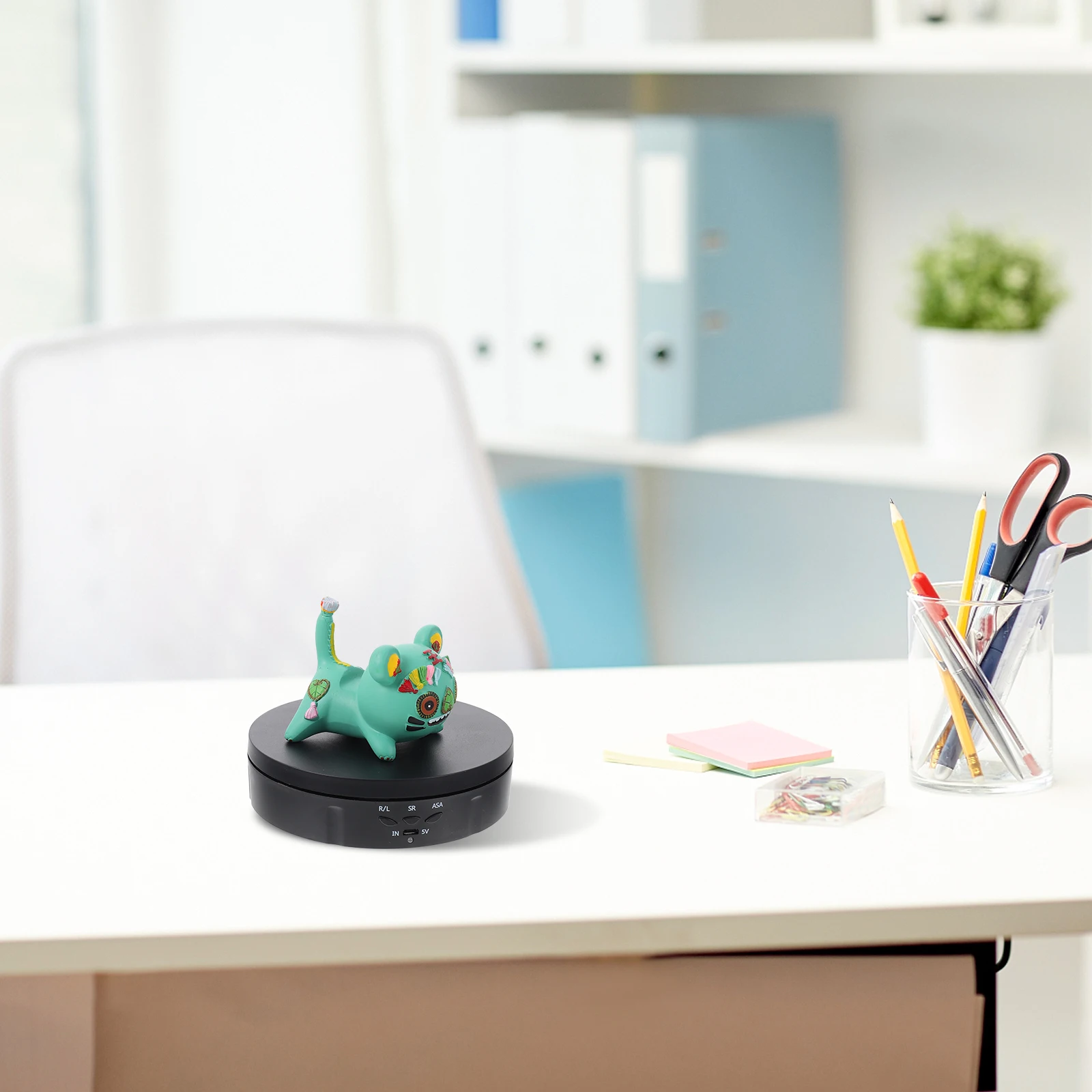 Rotating Display St ABS Material Electronic Jewelry Case Turntable Show Cube Theme Exhibition Window Product Display Photography
Rotating Display St ABS Material Electronic Jewelry Case Turntable Show Cube Theme Exhibition Window Product Display Photography
