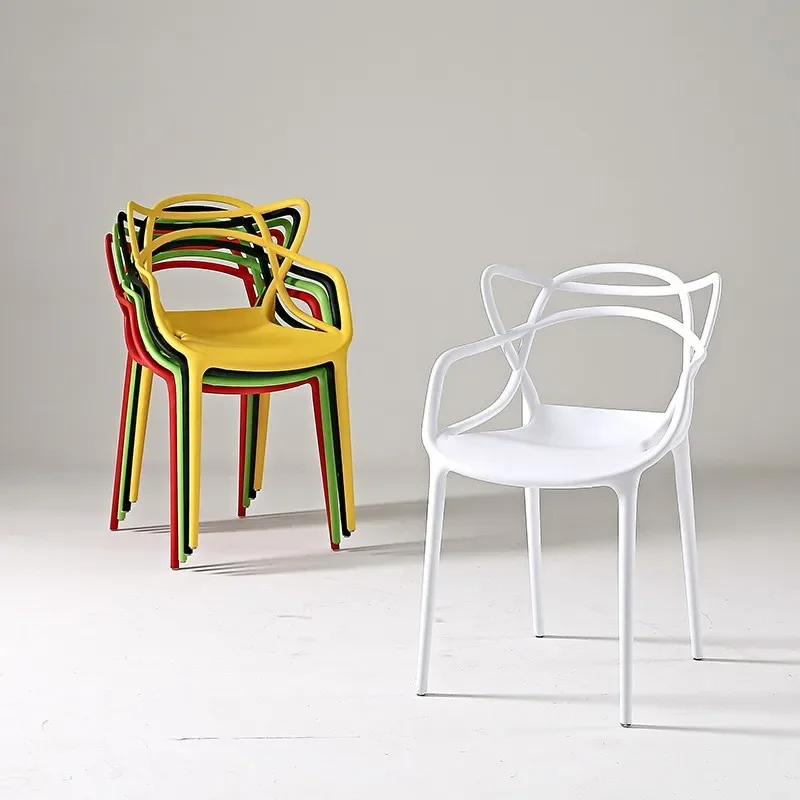 Modern simple plastic dining chair high quality backrest living room hotel apartment restaurant
Modern simple plastic dining chair high quality backrest living room hotel apartment restaurant