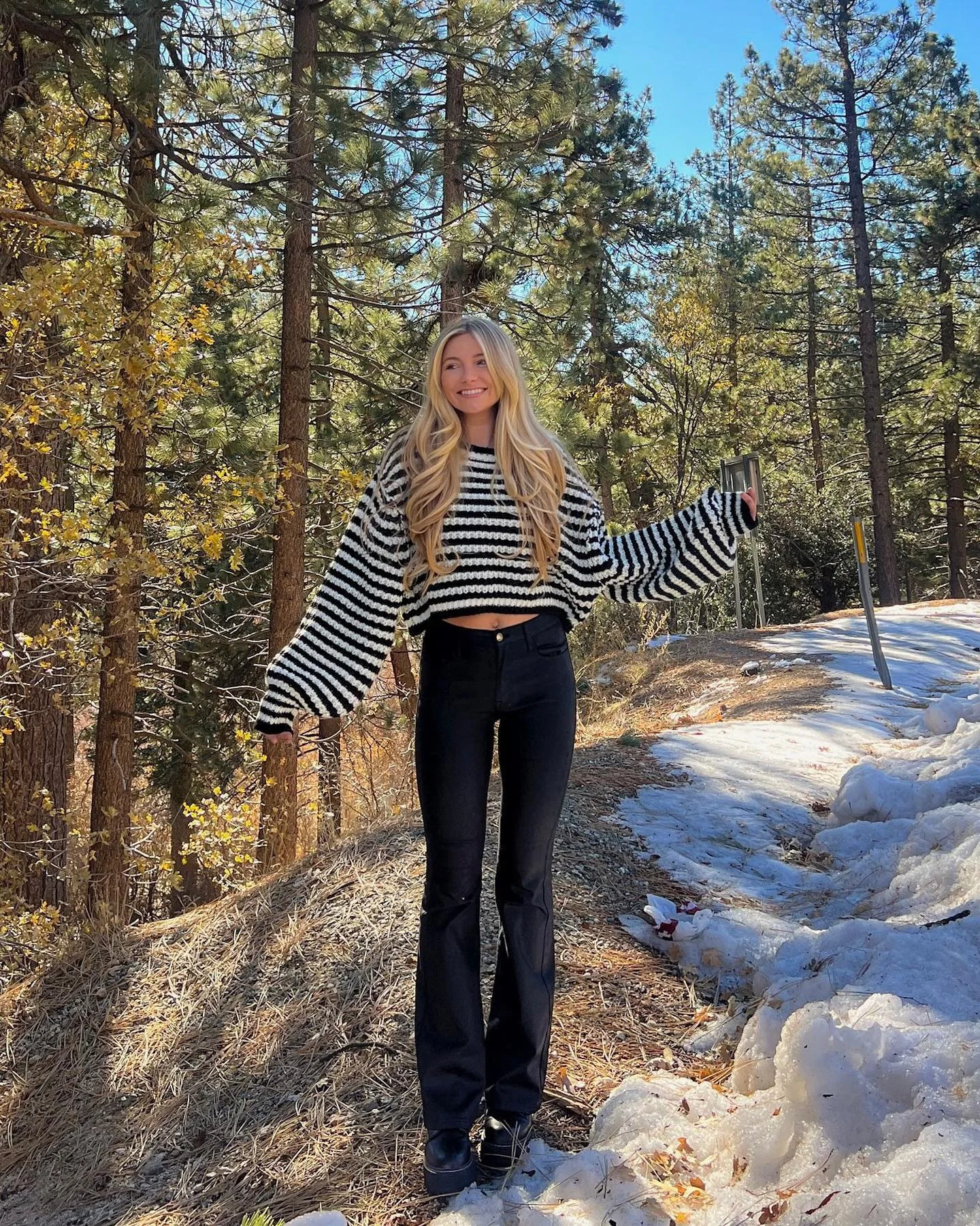 Women's Autumn Winter New Vintage Striped Knitted Top round Neck Long Sleeve Loose Color Block Overhead Sweater Outdoor Jumpers
Women's Autumn Winter New Vintage Striped Knitted Top round Neck Long Sleeve Loose Color Block Overhead Sweater Outdoor Jumpers