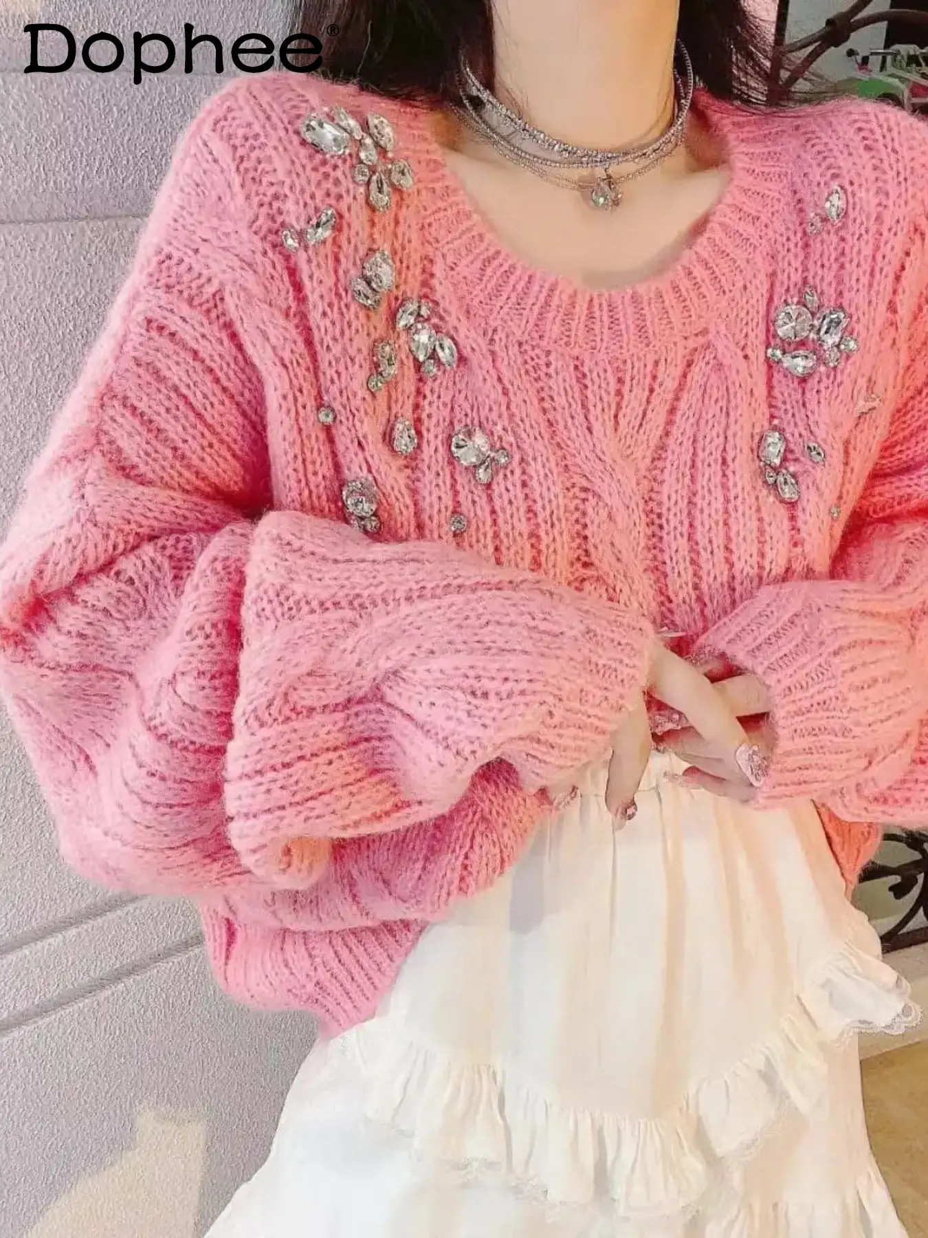 Heavy Industry Rhinestone Sweet Pink Sweaters Women Autumn New Korean Fashion Design Rhinestone Cable-Knit Pullover Sweater Top
Heavy Industry Rhinestone Sweet Pink Sweaters Women Autumn New Korean Fashion Design Rhinestone Cable-Knit Pullover Sweater Top