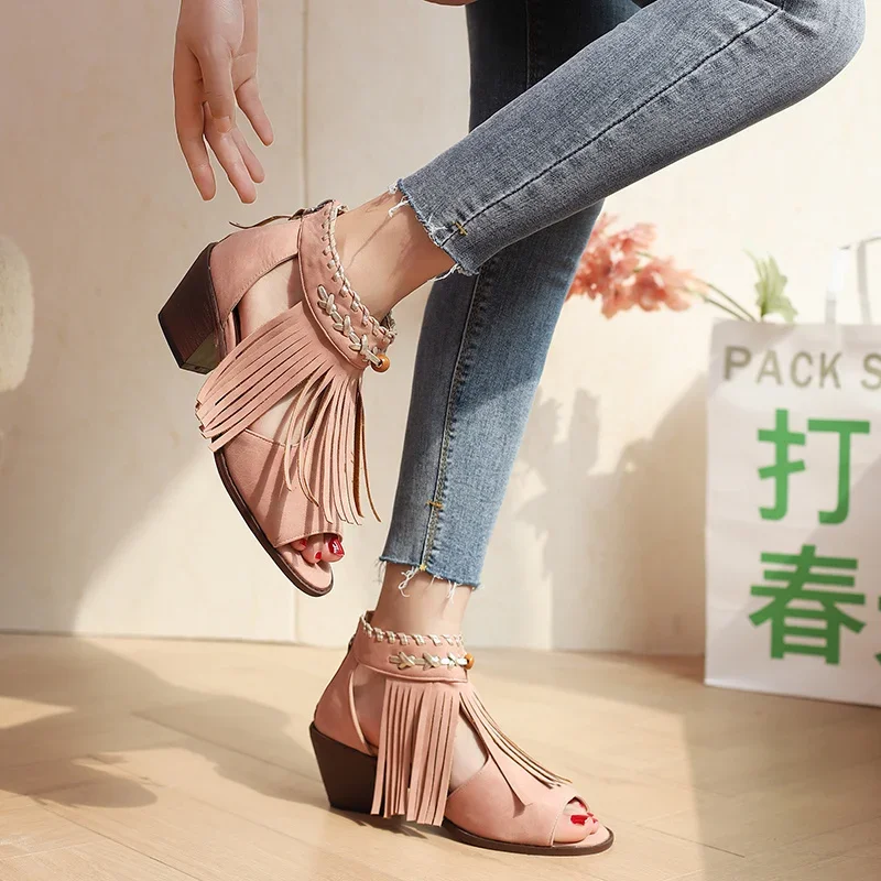 YMECHIC 2025 Women's Rome Sandals Gladiator Ladies Peep Toe Blue Shoes Party Tassel Summer Zip New Shoes Female Sandalias Fringe
YMECHIC 2025 Women's Rome Sandals Gladiator Ladies Peep Toe Blue Shoes Party Tassel Summer Zip New Shoes Female Sandalias Fringe