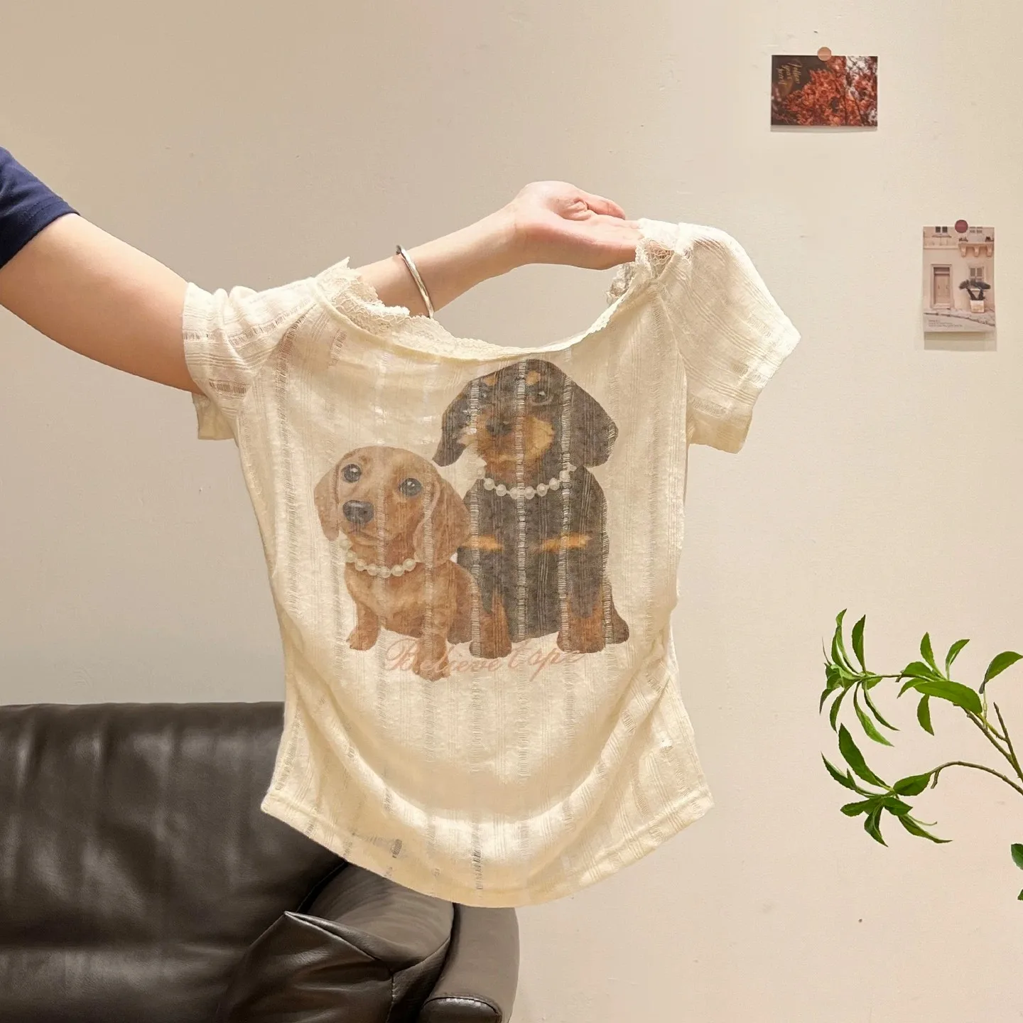 Women's Summer New Style Slim-Fitting Slim-appearing Small Top with Oblique Shoulder Puppy Print Lace Splicing Short Sleeve
Women's Summer New Style Slim-Fitting Slim-appearing Small Top with Oblique Shoulder Puppy Print Lace Splicing Short Sleeve