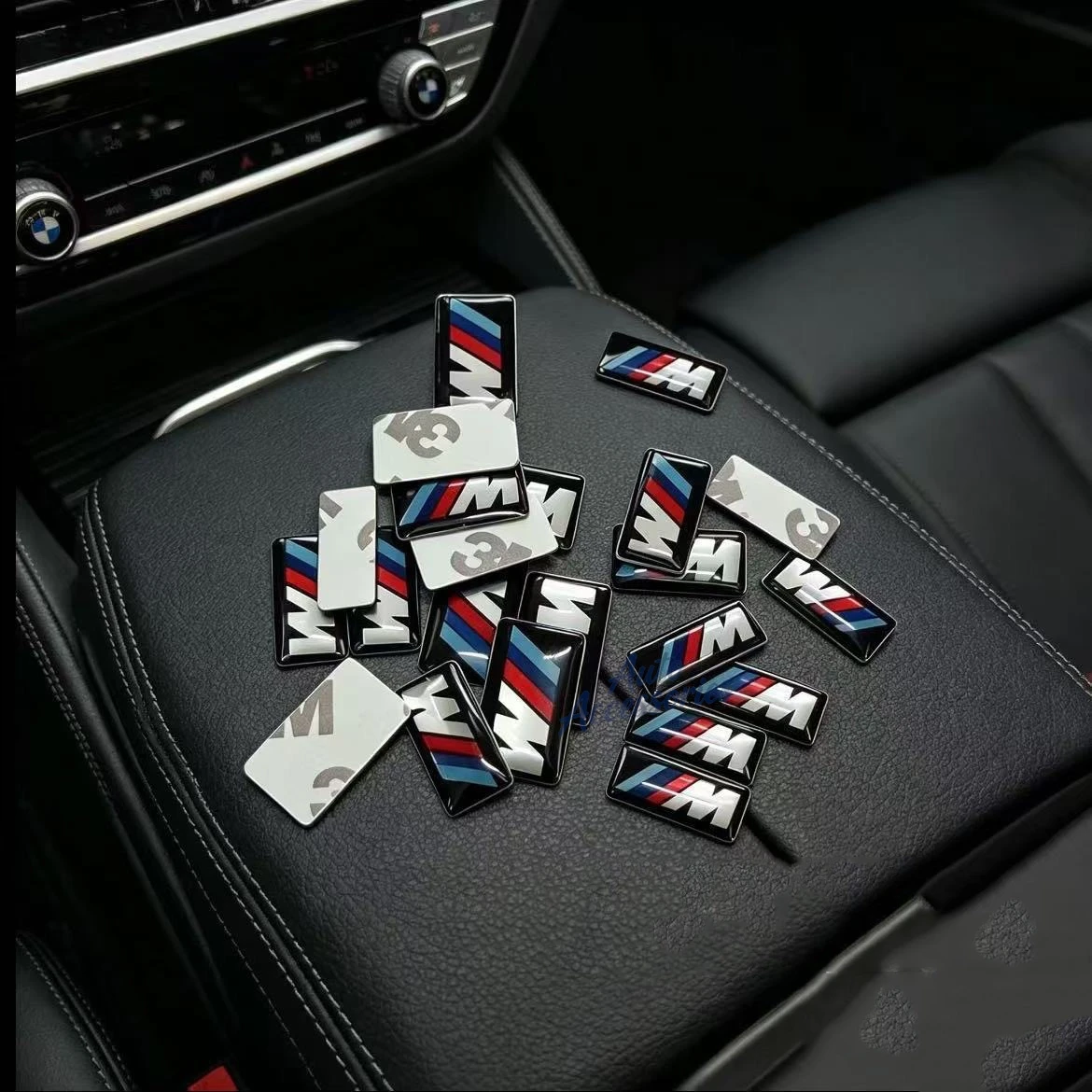 4pcs Car Sticker Car Steering Wheel Decoration Center Hub Cap Emblem Badge DIY Sticker For BMW M F31 F34 F32 E52 E53 E60 E90 E92
4pcs Car Sticker Car Steering Wheel Decoration Center Hub Cap Emblem Badge DIY Sticker For BMW M F31 F34 F32 E52 E53 E60 E90 E92