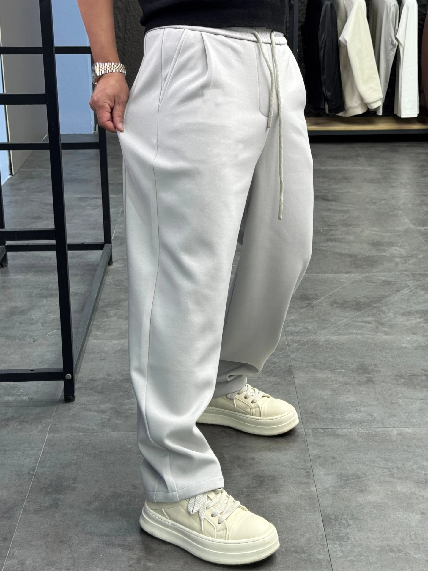 Svip Men's Casual Pants Straight Leg Loose Fit Comfortable Pure Color Spring Autumn Knife Casual Trousers
Svip Men's Casual Pants Straight Leg Loose Fit Comfortable Pure Color Spring Autumn Knife Casual Trousers