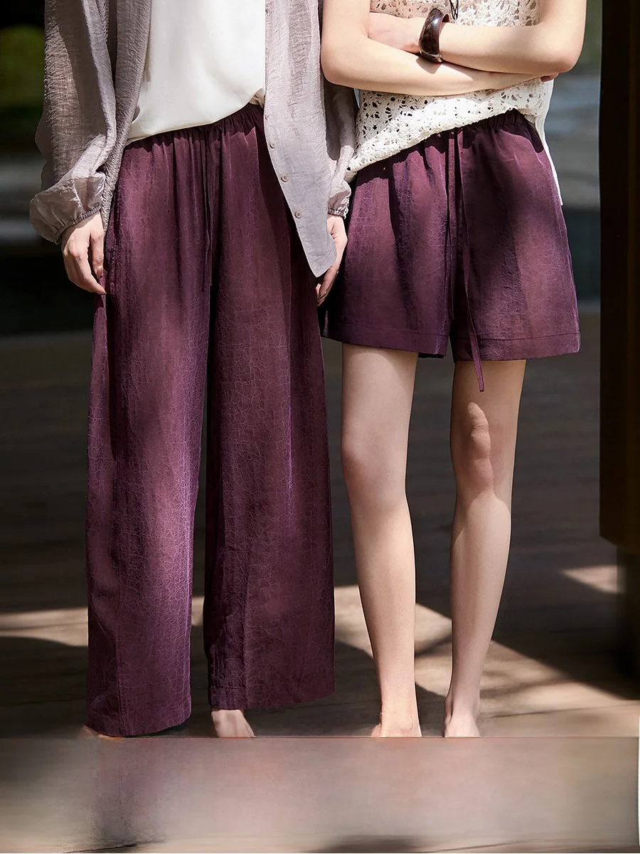 Xiao Han Du Rou Purple Cloud Pants High Waist Wide Leg Short Pants Nine Points Silk 22mm Xiangyun Fabric Casual Summer New
Xiao Han Du Rou Purple Cloud Pants High Waist Wide Leg Short Pants Nine Points Silk 22mm Xiangyun Fabric Casual Summer New