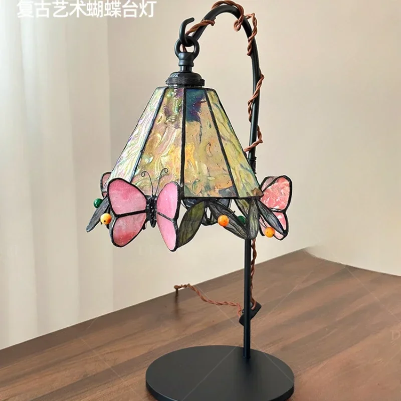 Hot sales Lamp Ji Butterfly Table Lamp American Retro French Middle Ancient Glass Atmosphere Lamp
Hot sales Lamp Ji Butterfly Table Lamp American Retro French Middle Ancient Glass Atmosphere Lamp