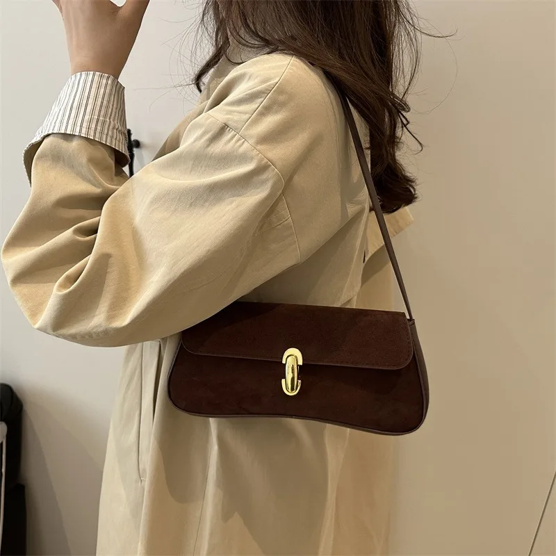 Chic Leather Underarm Bags for Women, Beautiful Fashionable Handbags Shoulder Underarm Bag, Versatile Commuting Casual Handbag
Chic Leather Underarm Bags for Women, Beautiful Fashionable Handbags Shoulder Underarm Bag, Versatile Commuting Casual Handbag