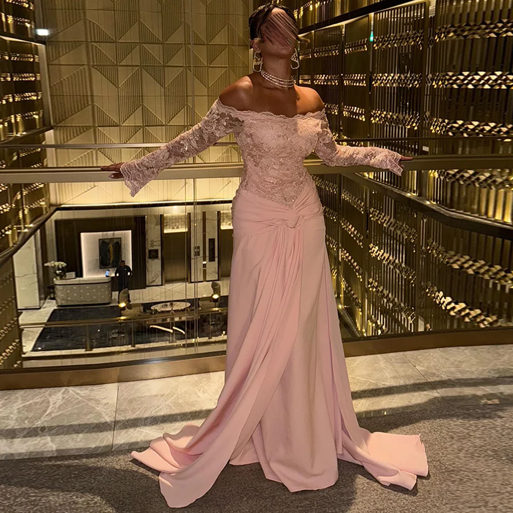Women Evening Dress Customized Pink Lace and Jersey Homecoming Dresses Off the Shoulder Long Sleeves Special Occasion Gowns
Women Evening Dress Customized Pink Lace and Jersey Homecoming Dresses Off the Shoulder Long Sleeves Special Occasion Gowns