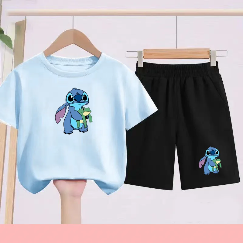 Children's Sportswear Set: Short-sleeved T-shirt +pants with Cartoon and Anime Patterns, Suitable for Girls and Boys Aged 3 To13
Children's Sportswear Set: Short-sleeved T-shirt +pants with Cartoon and Anime Patterns, Suitable for Girls and Boys Aged 3 To13