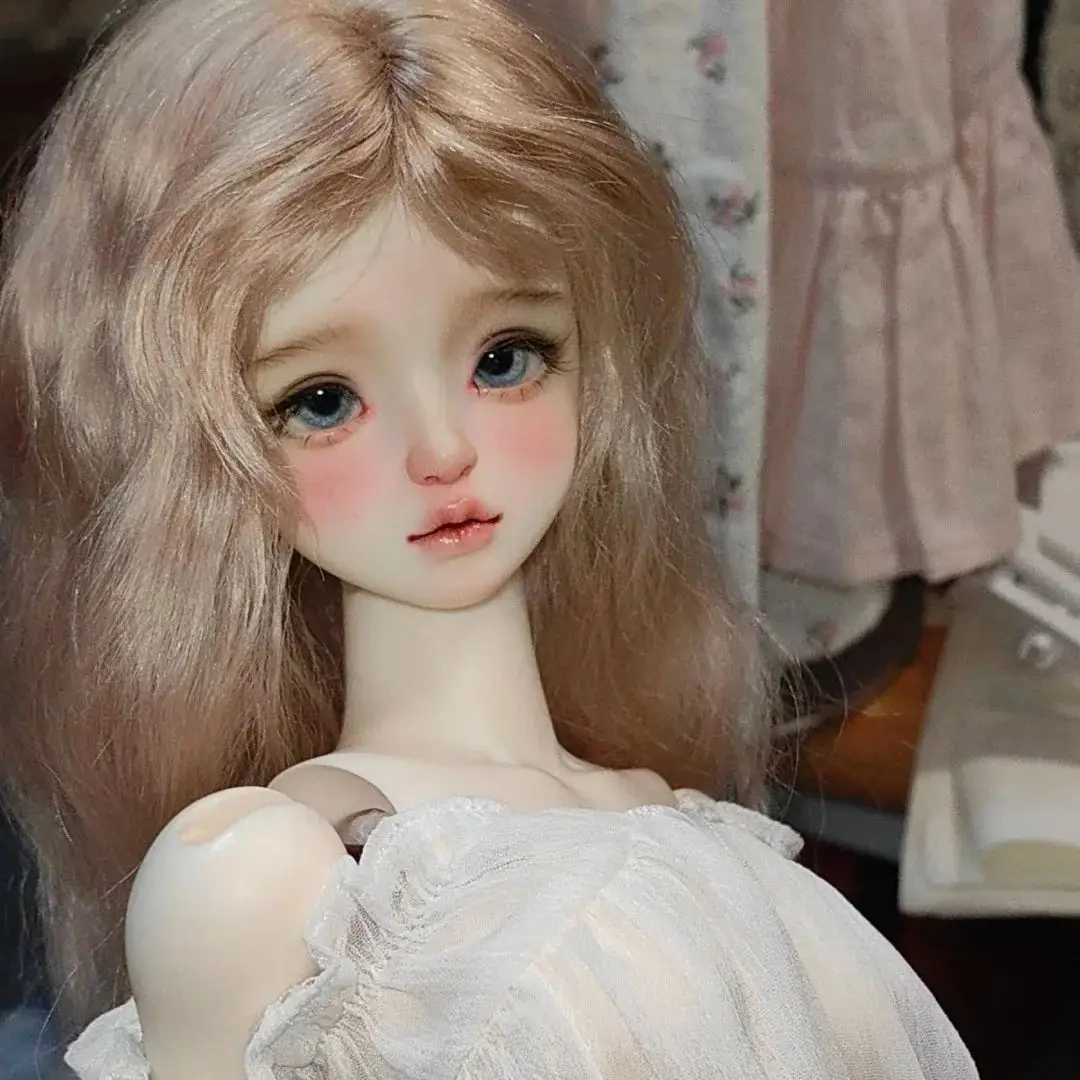 Новая кукла sd bjd, нежная 1/4 42 см, для маленьких девочек, Ирен, благородная игрушка, милая девушка, продвинутый смоляной шарнир, точечный макияж
Новая кукла sd bjd, нежная 1/4 42 см, для маленьких девочек, Ирен, благородная игрушка, милая девушка, продвинутый смоляной шарнир, точечный макияж