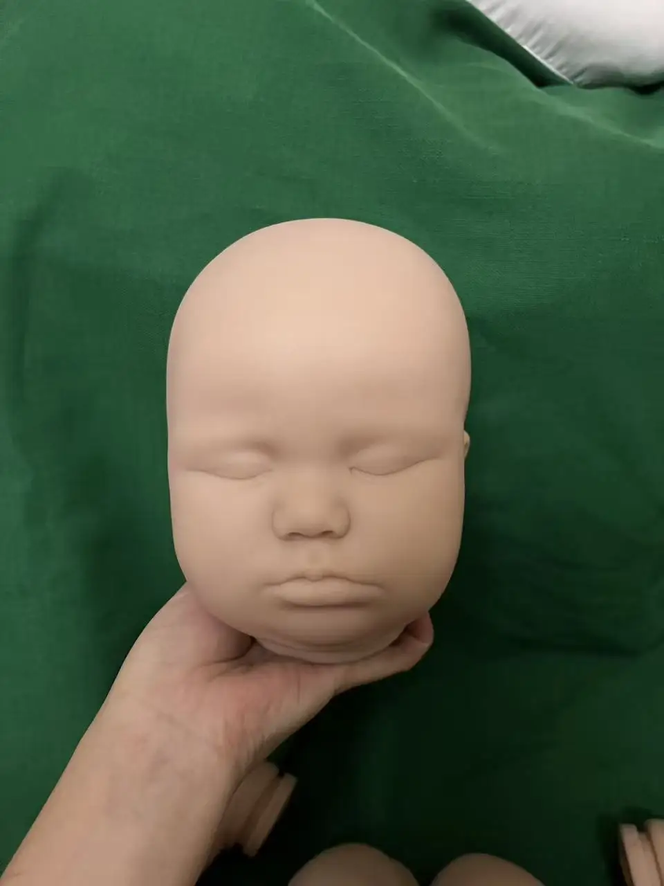 DLS Exclusive Supply Reborn Doll Asleep Baby 23inch Sold oOut Edition Unpainted Blank Kit With Cloth Body
DLS Exclusive Supply Reborn Doll Asleep Baby 23inch Sold oOut Edition Unpainted Blank Kit With Cloth Body
