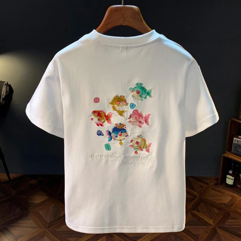 Summer 2026 Men's Daily Casual Shirt Graphic Print Colorful Gold Fish Embroidery Round Neck Loose T-Shirt For Men
Summer 2026 Men's Daily Casual Shirt Graphic Print Colorful Gold Fish Embroidery Round Neck Loose T-Shirt For Men