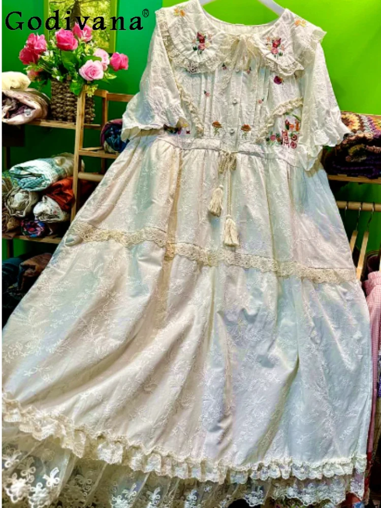 Spring Summer New Sweet Peter Pan Collar Beige Embroidered Long Dress Fashion Loose A-line High Waist Age-reducing Lace Dresses
Spring Summer New Sweet Peter Pan Collar Beige Embroidered Long Dress Fashion Loose A-line High Waist Age-reducing Lace Dresses