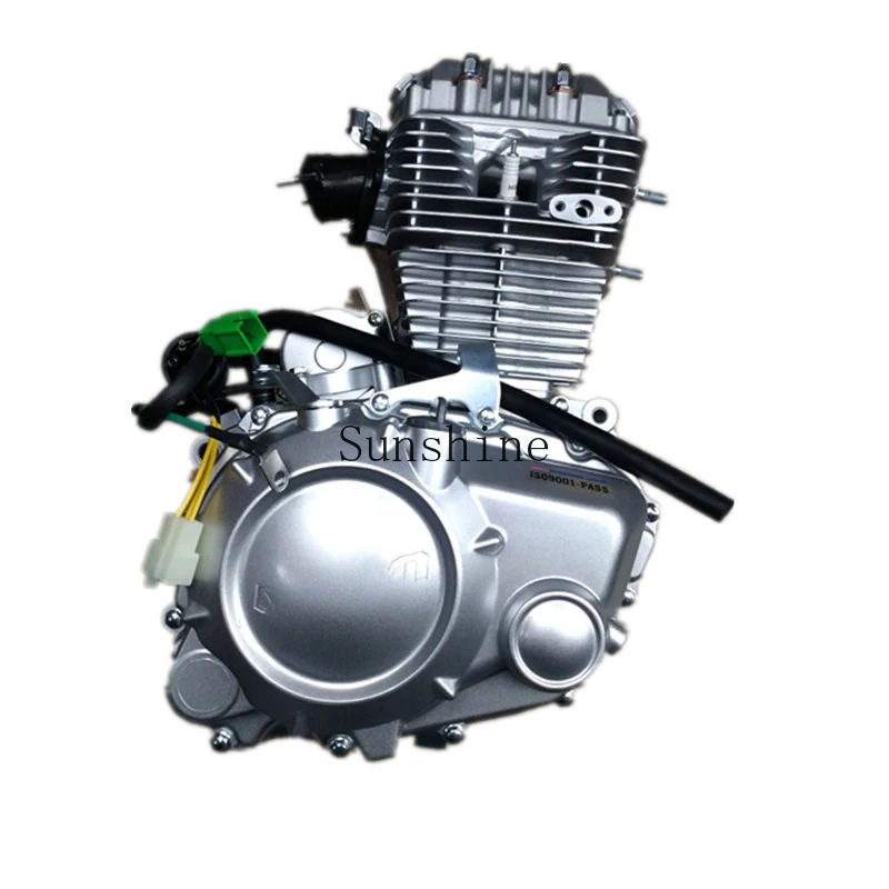 Original RE250 built-in balance shaft six-speed chain machine motorcycle engine
Original RE250 built-in balance shaft six-speed chain machine motorcycle engine