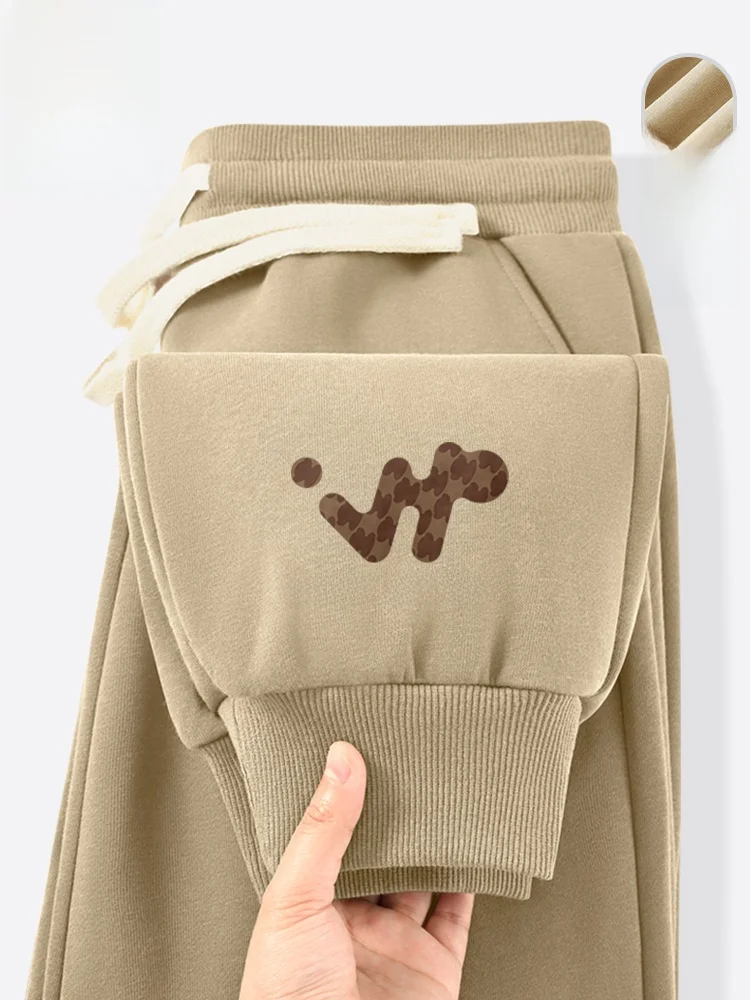 Men's Spring Heavyweight Cuffed Sports Sweatpants Khaki Loose Versatile Slim Fit Pants Breathable Comfortable Wear
Men's Spring Heavyweight Cuffed Sports Sweatpants Khaki Loose Versatile Slim Fit Pants Breathable Comfortable Wear