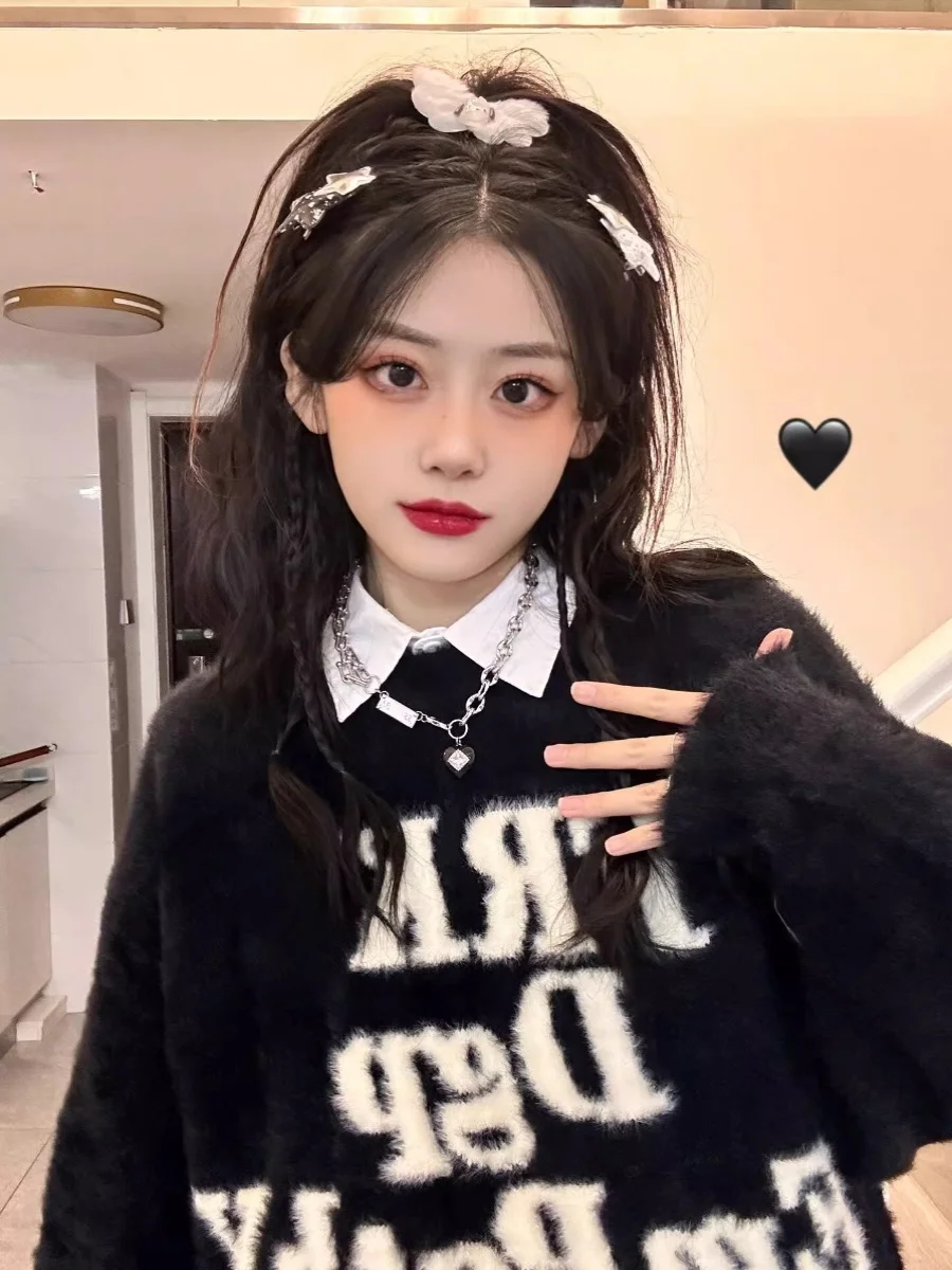 Autumn Winter Women's Knitted Long Sleeve round Neck Sweater Fufu Letter Embroidery Lazy Style Soft Cozy Cashmere Top
Autumn Winter Women's Knitted Long Sleeve round Neck Sweater Fufu Letter Embroidery Lazy Style Soft Cozy Cashmere Top